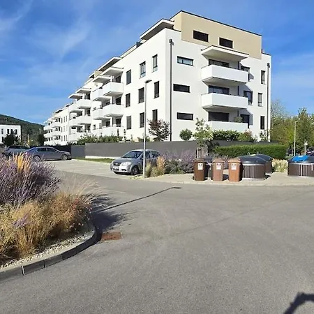 Premium Family - Free Parking Apartmán Trencin